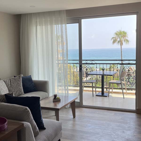 Green Garden City Luxury Apartment